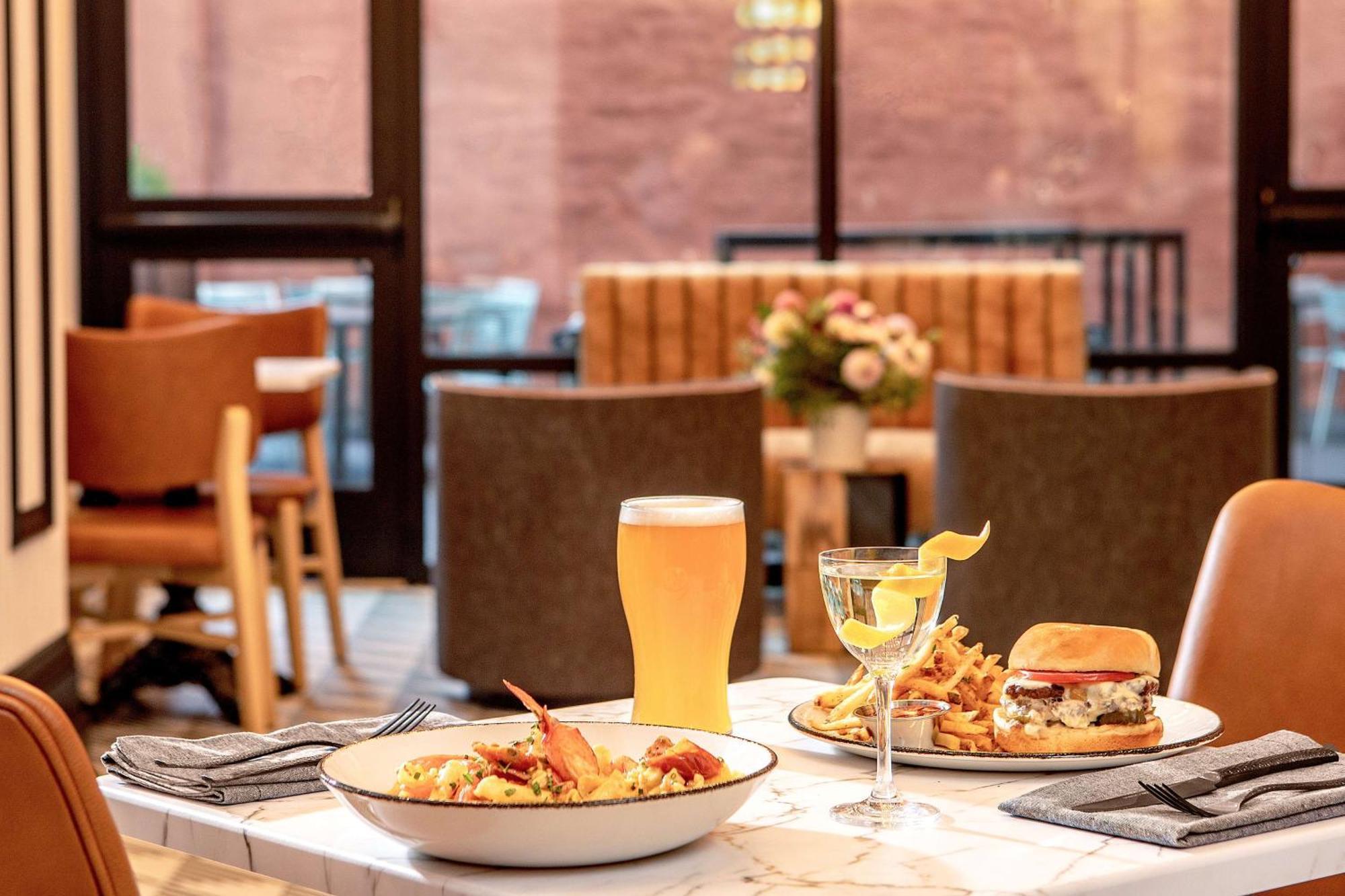 Pennyweight Hotel Boston, Curio Collection By Hilton Exterior foto